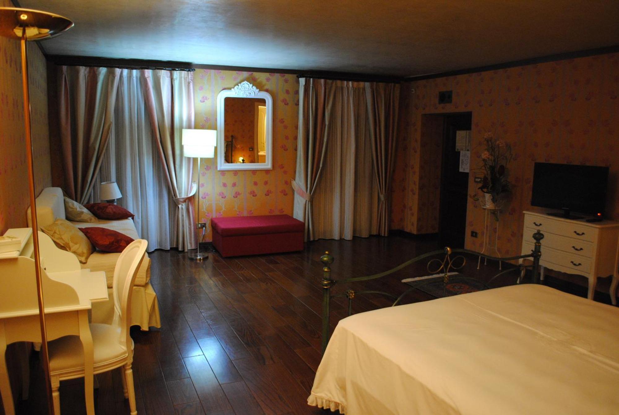Hotel Locanda San Giacomo アリアーノ・テルメ 部屋 写真