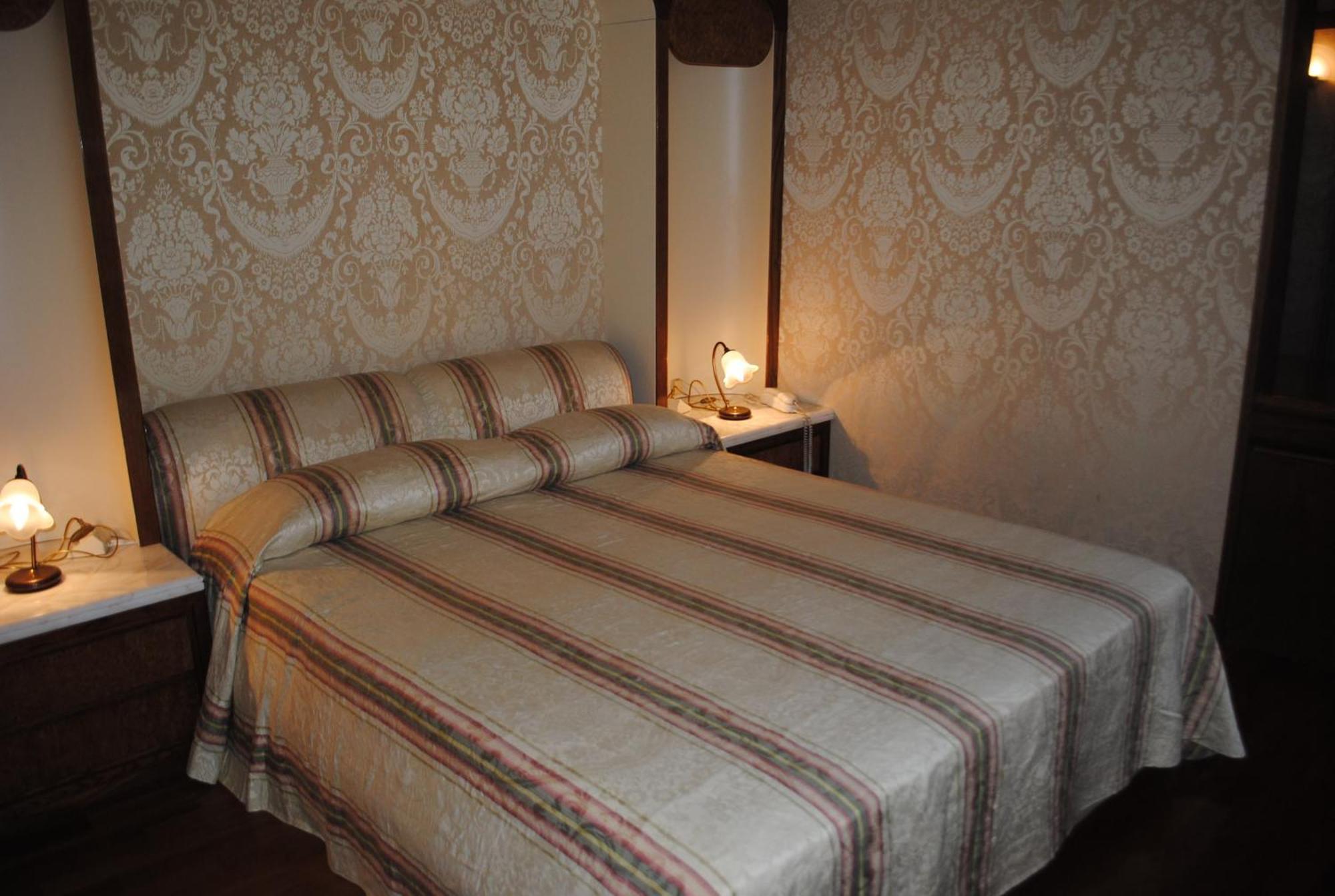 Hotel Locanda San Giacomo アリアーノ・テルメ 部屋 写真